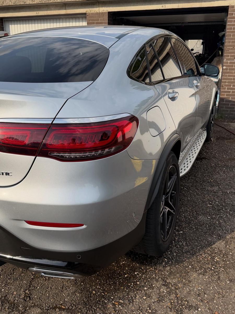 Zilveren Mercedes GLC Coupé na exterieur detailing aan huis in Antwerpen